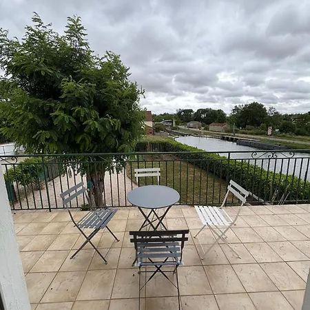Apartment La Parenthese Du Canal La Royere